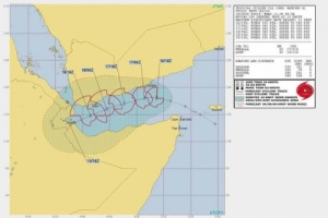 رسمياً الحالة المدارية تتطور إلى عاصفة مدارية