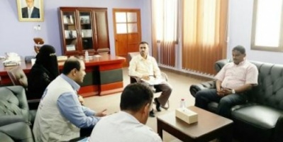 نائب وزير التعليم الفني يناقش مشروع تحسين سبل العيش في خمس محافظات يمنية 