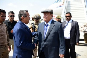 وكالة دولية أمريكية : الرئيس اليمني تحول رئيسا لشبكات مصالح وتزواج بين «سلطة فاسدة ورأس مال مدنس»
