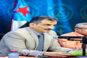 امين عام الانتقالي في اللقاء التشاوري مع النخب السياسية : المجلس لا يطلب سلطة وإنما صاحب مشروع وطني يُلبي تطلعات شعب الجنوب بالشراكة مع الجميع