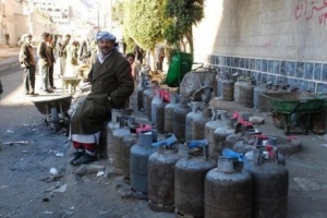 مساومة حوثية :الغاز المنزلي مقابل حشد المجندين 