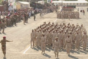عرض عسكري لقوات من الحزام الامني بعدن في ذكرى الاستقلال