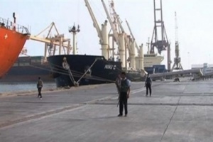 التحالف : مليشيات الحوثي تمنع دخول السفن الى الحديدة 