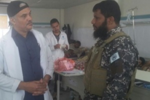 قائد قوات حماية المنشآت الحكومية يتفقد مستشفى خليفة بن زايد بعدن 
