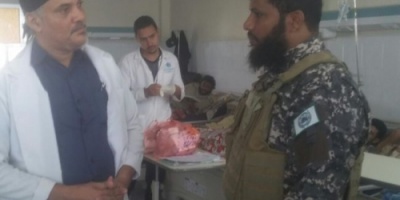 قائد قوات حماية المنشآت الحكومية يتفقد مستشفى خليفة بن زايد بعدن 