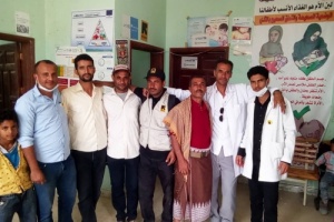 الضالع..مدير مركز إنتقالي الخربة شكع يزور المركز الصحي ويشيد بجهود الكادر الطبي