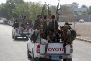 الحوثي يقصف قرى جنوب الحديدة ويستغل الهدنة لتعزيز صفوفه