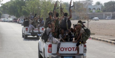 الحوثي يقصف قرى جنوب الحديدة ويستغل الهدنة لتعزيز صفوفه