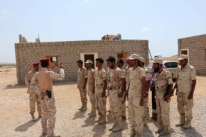 قائد قوات خفر السواحل بمحافظة حضرموت يقوم بزيارة تفقدية للقطاع الشرقي