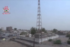 مليشيات الحوثي تقصف مواقع العمالقة الجنوبية في التحيتا بمختلف القذائف 