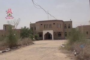 المليشيات الحوثية تدمر منزل أحد المواطنين في التحيتا بقذائف الهاون 