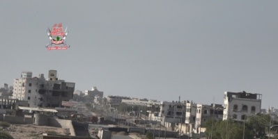 مليشيات الحوثي  تواصل قصف مواقع العمالقة والقوات المشتركة في الحديدة