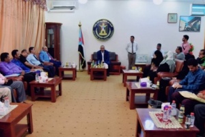 الرئيس القائد عيدروس  يلتقي  رئيس وأعضاء الاتحاد العام للأدباء والكتّاب من عموم محافظات الجنوب
