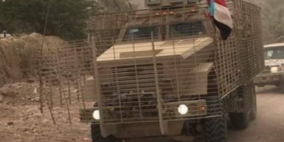 إعلامي ساخر يهاجم قوات الأحمر ويصف دخول شبوة معركة كسر العظام 
