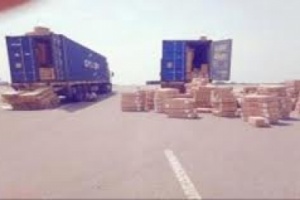 ضبط شاحنات بنقطة دوفس محملة ببضائع ممنوعة في طريقها الى صنـعاء