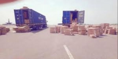 ضبط شاحنات بنقطة دوفس محملة ببضائع ممنوعة في طريقها الى صنـعاء