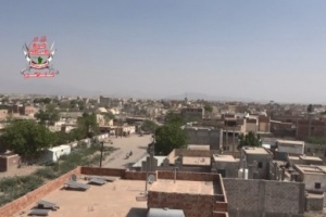 شهداء وجرحى من أسرة واحدة بسقوط قذيفة حوثية على منزلهم في حيس جنوب