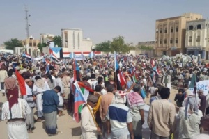 بعد دعوة الانتقالي للاحتشاد.. محافظة شبوة تشهد مسيرات ومظاهرات حاشدة ضد التواجد الإخواني وتصدر بياناً هام 