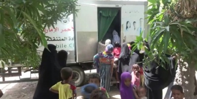 العيادات الطبية المتنقلة التابعة للهلال الأحمر الإماراتي تواصل تقديم الخدمات الطبية للسكان في الدريهمي