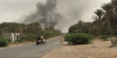 مليشيات الحوثي تعاود قصف مواقع القوات المشتركة شرق الدريهمي