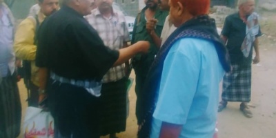 اللواء العمري يؤدي واجب العزاء في استشهاد القائد مازن الشوبجي