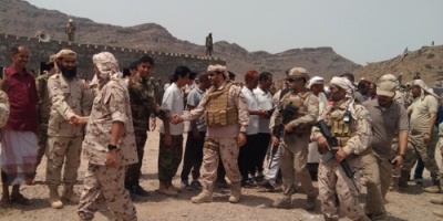 الرئيس الزبيدي وقائد قوات التحالف العربي يزور لواء لبوزة بالمسيمير لحج لتفقد اعمال التدريب والتجهيز القتالي