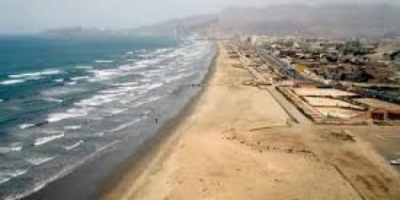 شرطة خور مكسر تلقي القبض على سارق باص بعد ساعات من تلقيهم البلاغ 