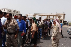 قيادات عسكرية وسياسية من انتقالي الضالع تزور أسر الاربعة المفقودين من ابناء مديرية حالمين