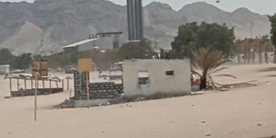 شاطئ وكورنيش كود النمر في #البريقة يشكو أعمال البسط