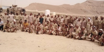 نائب قائد قوات التحالف في بلحاف يزور قيادة النخبة الشبوانية بمديرية عرماء
