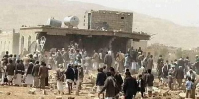 الحوثي يصدر اوامر بتفجير منأزل في عمران 