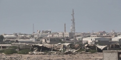 القصف المدفعي لمليشيات الحوثي يتجدد على مواقع القوات المشتركة في التحيتا