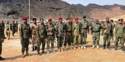 العميد اليافعي يزور معسكر اللواء تاسع صاعقة ويشيد بحزام الصبيحة 