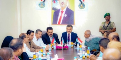 *لملس : نتطلع لدور اكبر في لحج يوازي رصيدها النضالي وتاريخها السياسي والثقافي العريق ويتصدى للمشاريع الصغيرة والمشبوهة*