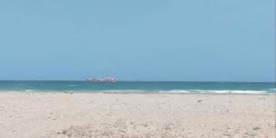 وصول سفينة مساعدات إماراتية جديدة إلى محافظة  سقطرى