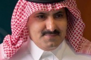 السفير السعودي :يتهم إيران وداعش بالوقوف وراء هجمات عدن
