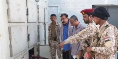 اللواء بن بريك يلقي نظرة الوداع على شهداء العمليتين الغادرتين بـ #عدن
