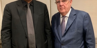 الرئيس الزُبيدي يلتقي المبعوث الأممي الخاص إلى اليمن مارتن غريفيث
