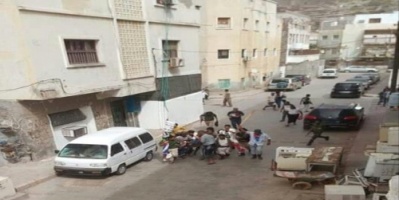 شهيد وجريح من المشاركين بموكب جنازة الشهيد أبواليمامة برصاص قوات الرئاسة 