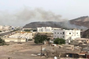 إشتداد حدة المعارك في محيط قصر معاشيق بـ #كريتر