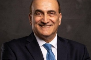 مستشار ترامب لمكافحة الإرهاب يدعو أمريكا والتحالف العربي إلى التدخل لإنقاذ عدن من مليشيات الإخوان