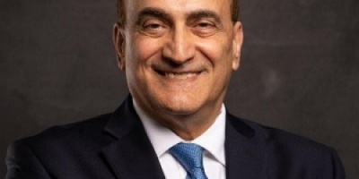 مستشار ترامب لمكافحة الإرهاب يدعو أمريكا والتحالف العربي إلى التدخل لإنقاذ عدن من مليشيات الإخوان