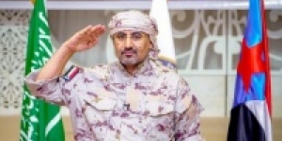 الزُبيدي يوجه بعلاج الجرحى المُغرر بهم من الشرعية على نفقة الانتقالي