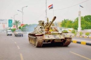 بعد ساعات من قصف #معاشيق، ردود فعل جنوبية غاضبة تجاه #السعودية