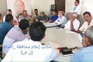الضالع:المحافظ ورئيس الانتقالي يؤكدان ان زمن التلاعب والاحتيال على حقوق الناس قد رحل ويتوعدان بقطع يد كل فاسد 