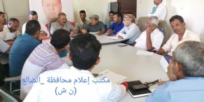 الضالع:المحافظ ورئيس الانتقالي يؤكدان ان زمن التلاعب والاحتيال على حقوق الناس قد رحل ويتوعدان بقطع يد كل فاسد 