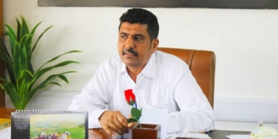 نائب مدير مطار عدن ينفي الشائعات المتداولة عن تعليق الدوام و اغلاق المطار 