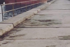 الناطق الرسمي للانتقالي يؤكد بدء نقل الوقود لمحطات الكهرباء لإعادة تشغيل محطات الطاقة 