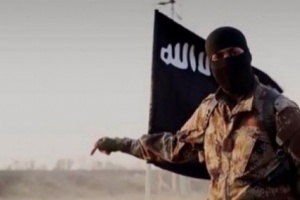 إرهابي مطلوب لواشنطن يقود مليشيات الإخوان في #شبوة