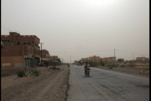 قذائف مليشيا الحوثي تمطر الأحياء السكنية في الحديدة بشكل مكثف 